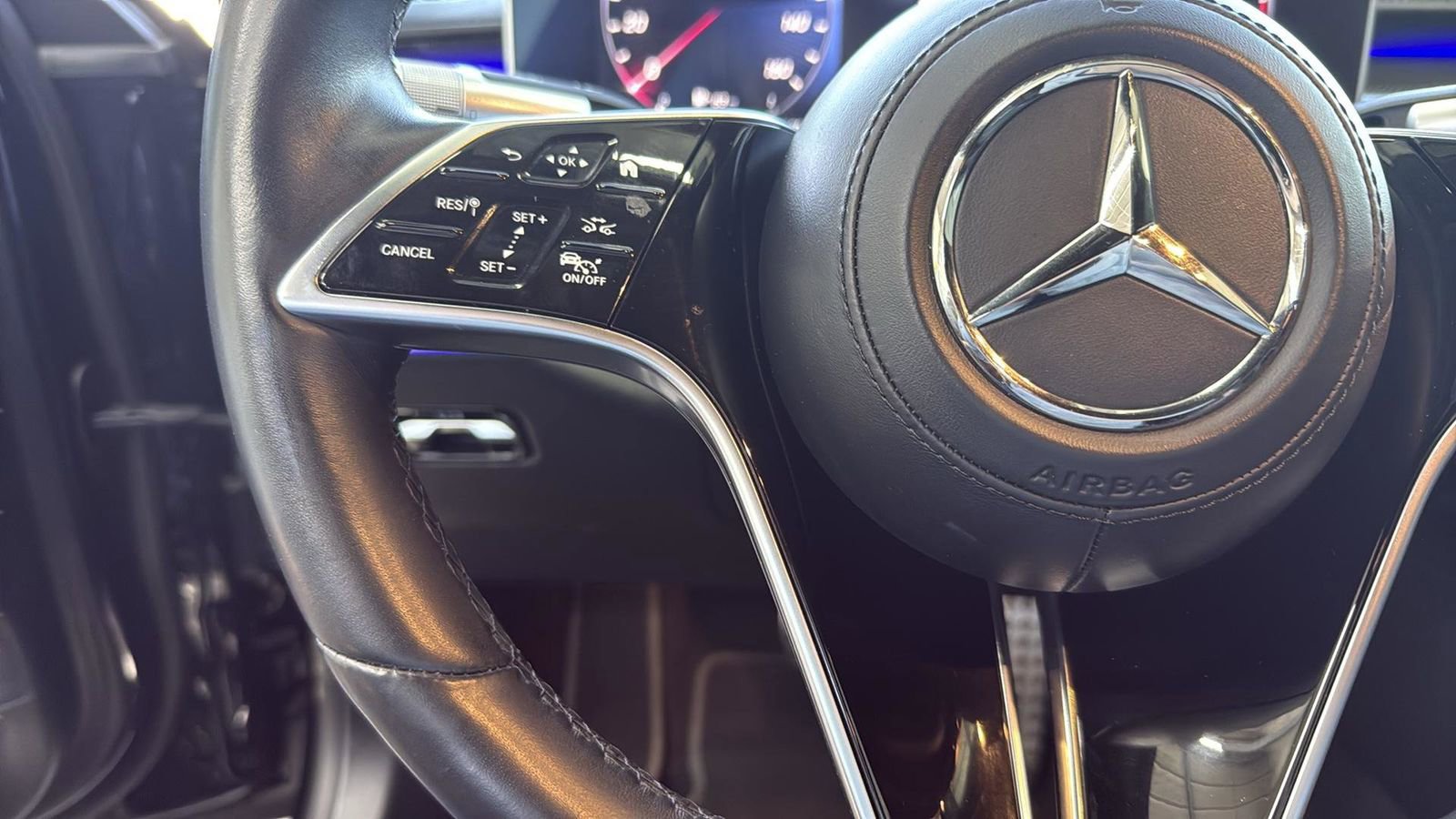 Used 2023 Mercedes-Benz S 500 4MATIC w/ AMG Line image 7