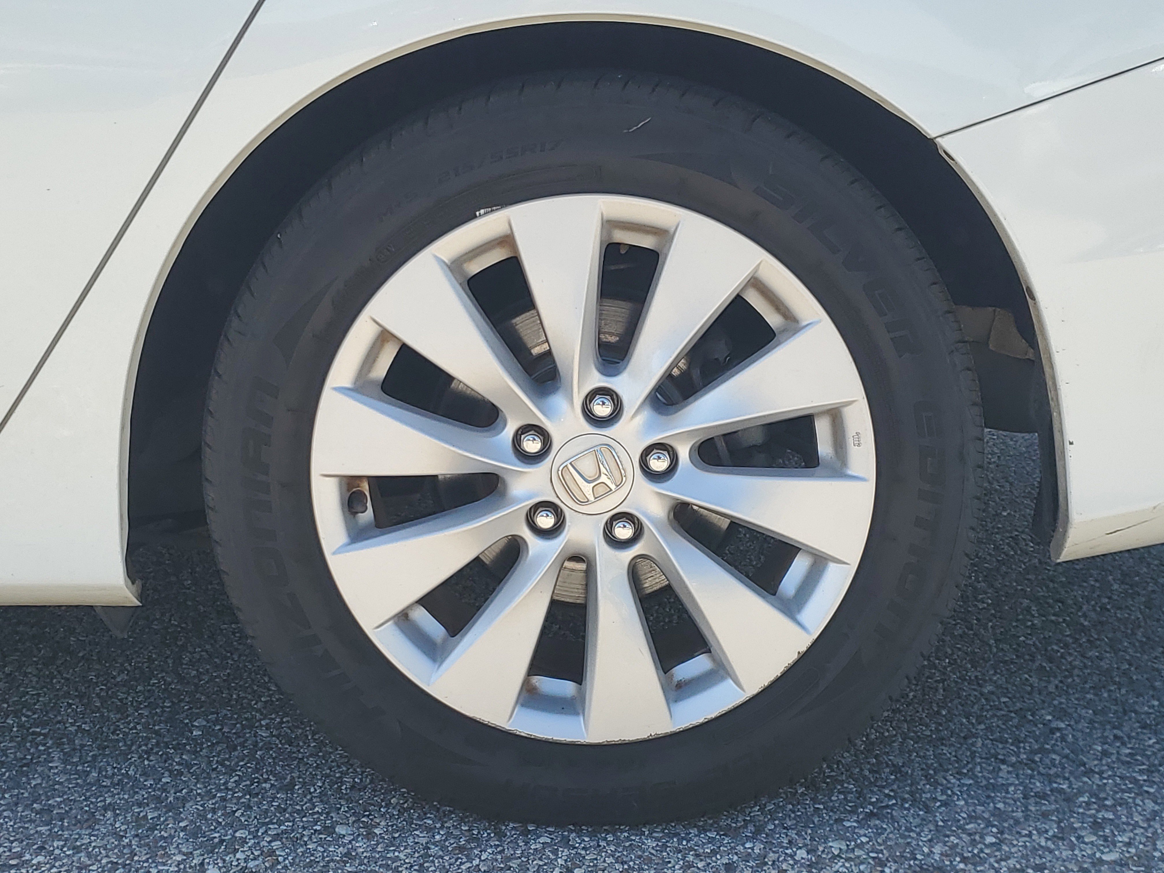 Used 2014 Honda Accord EX-L image 10