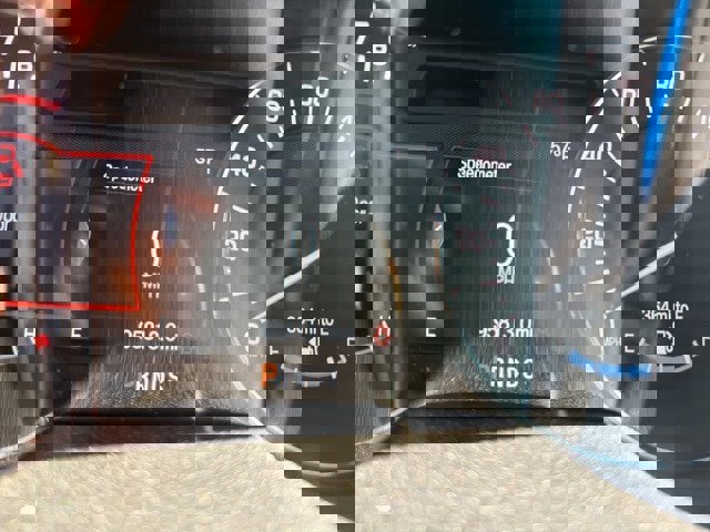 Used 2017 Lincoln MKZ Select image 6