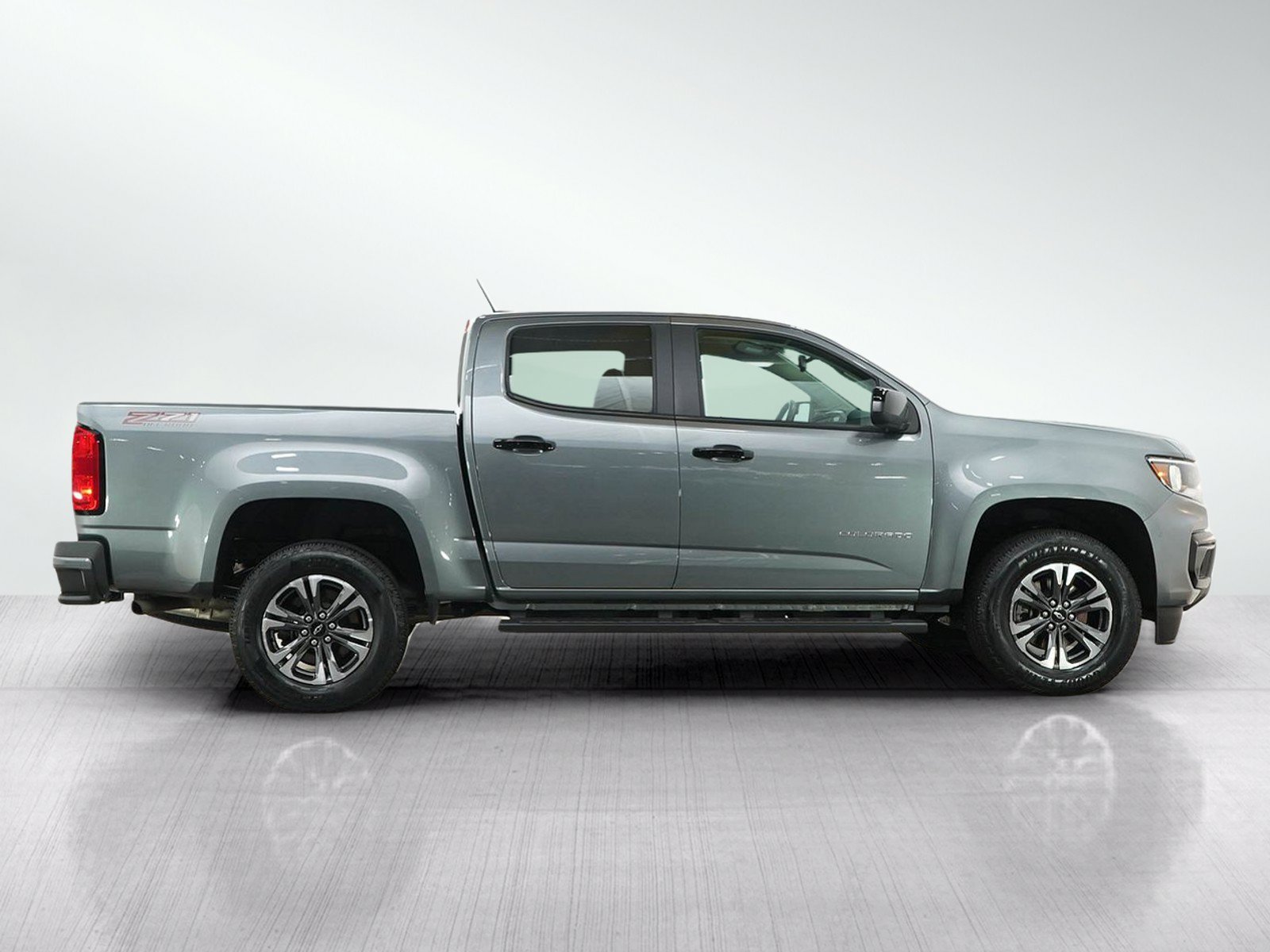 Used 2022 Chevrolet Colorado Z71 AWD/4WD image 6