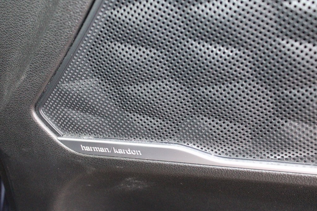 Used 2022 Hyundai Santa Fe Limited w/ Cargo Package image 47