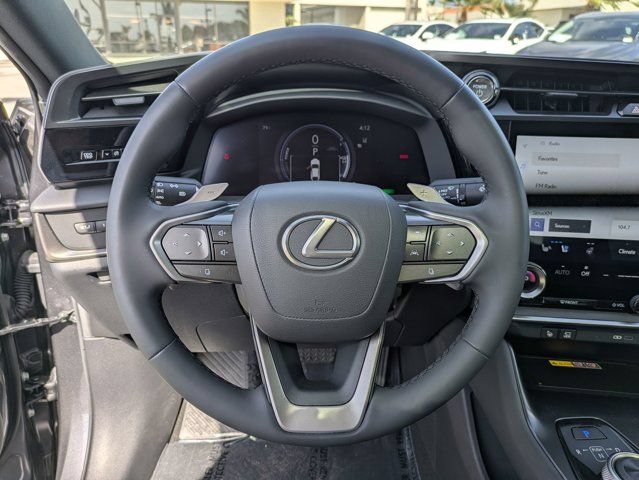 Used 2023 Lexus RZ 450e Premium w/ Technology Package AWD/4WD image 18
