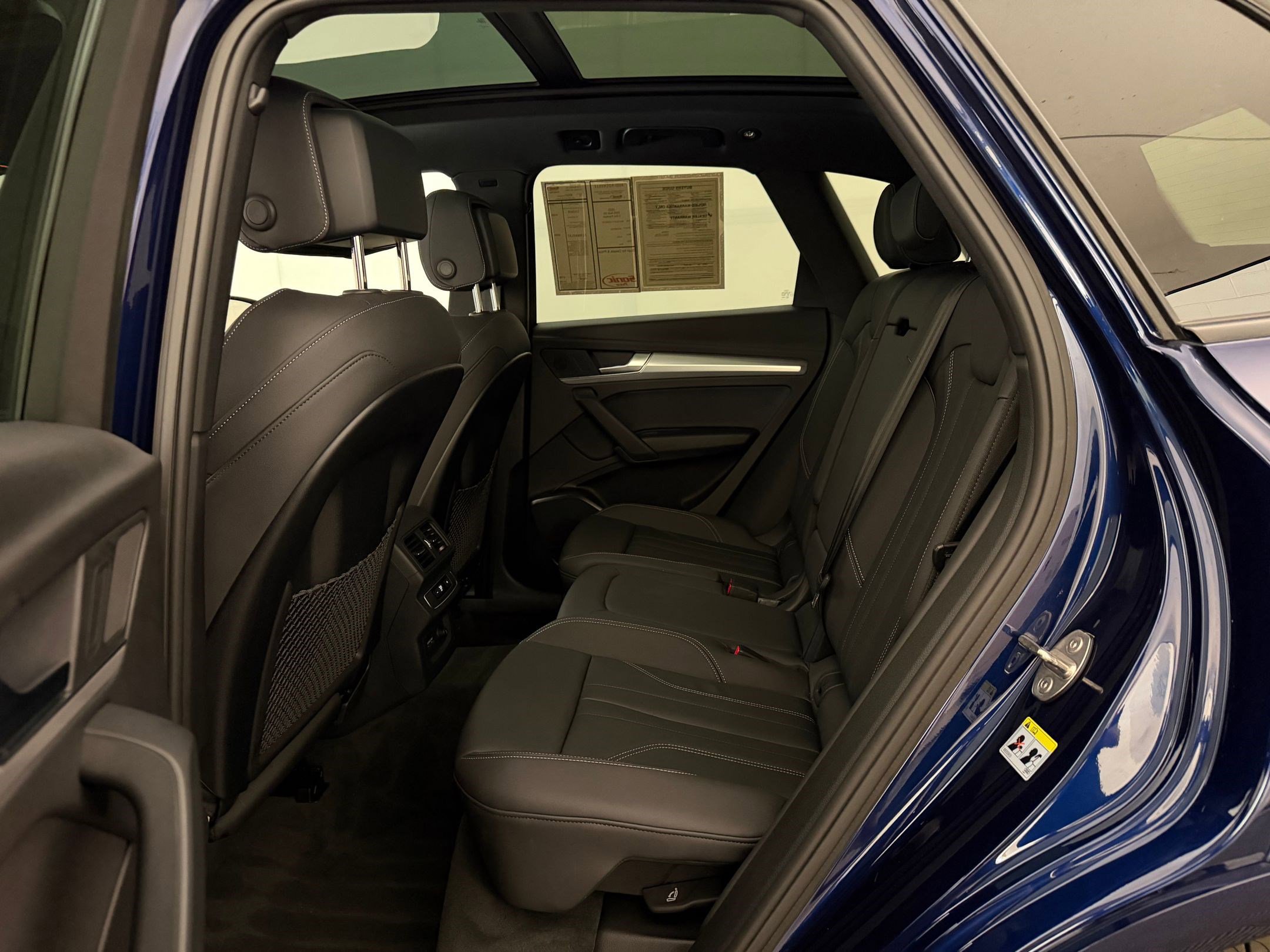 Certified 2025 Audi Q5 2.0T Premium w/ Convenience Plus Package image 15