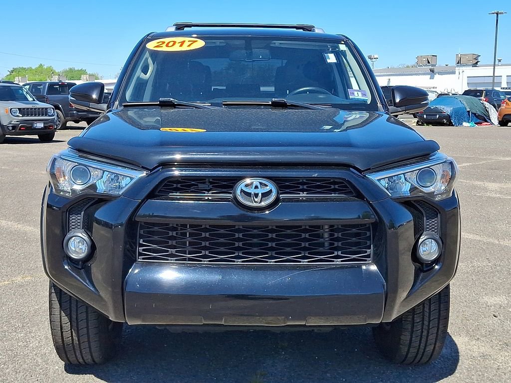 Used 2017 Toyota 4Runner SR5 Premium AWD/4WD image 4
