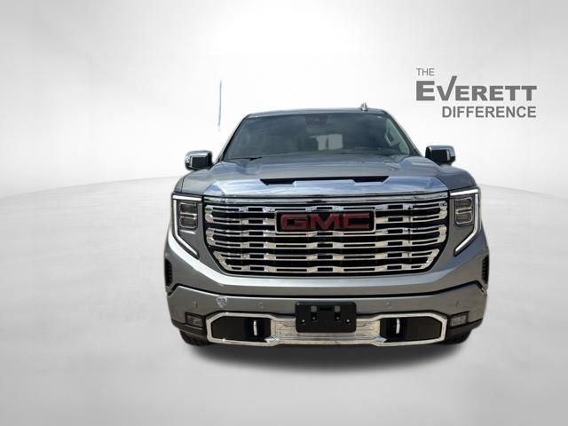 Used 2024 GMC Sierra 1500 Denali image 2