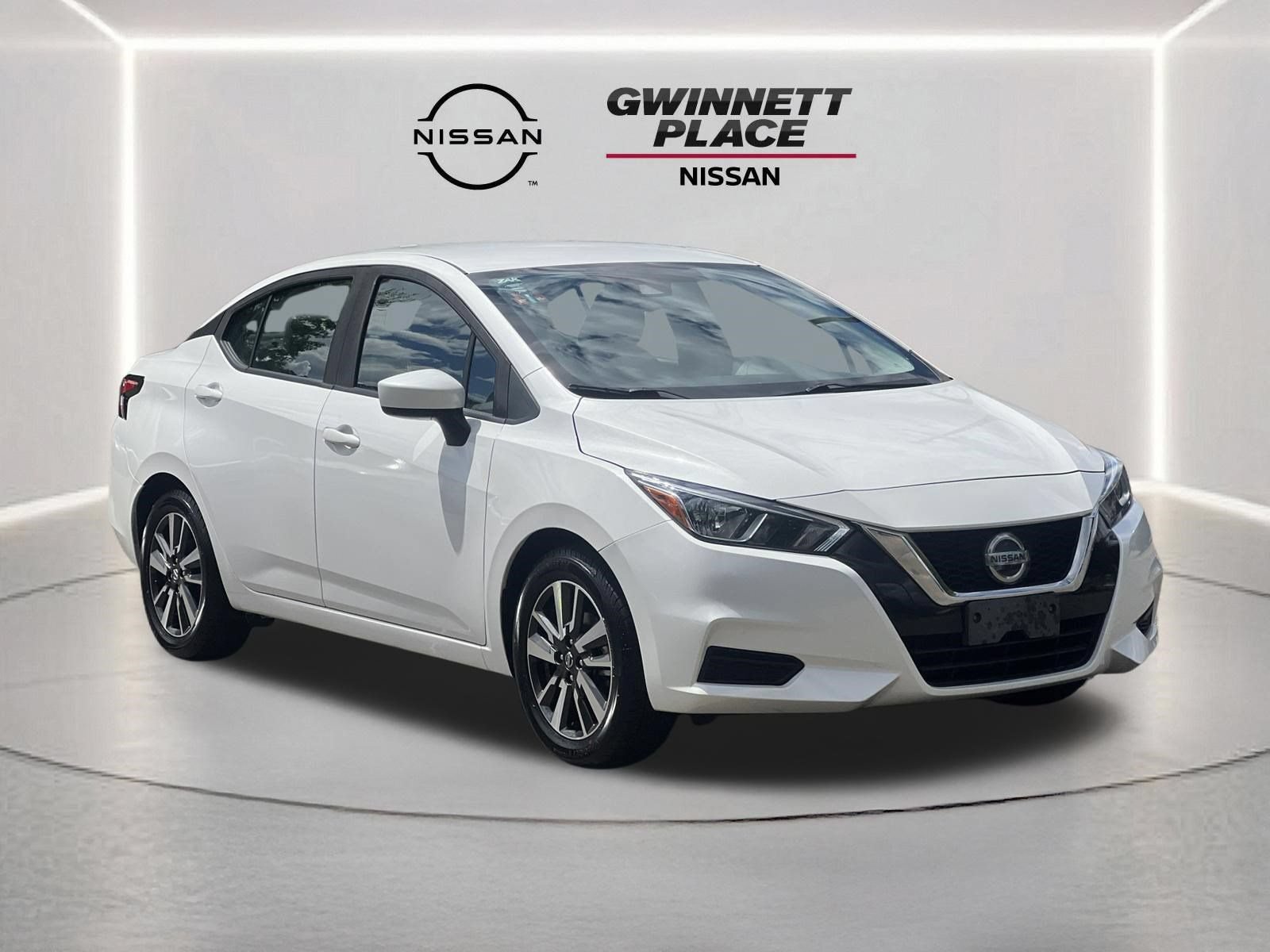 Used 2022 Nissan Versa SV FWD image 24