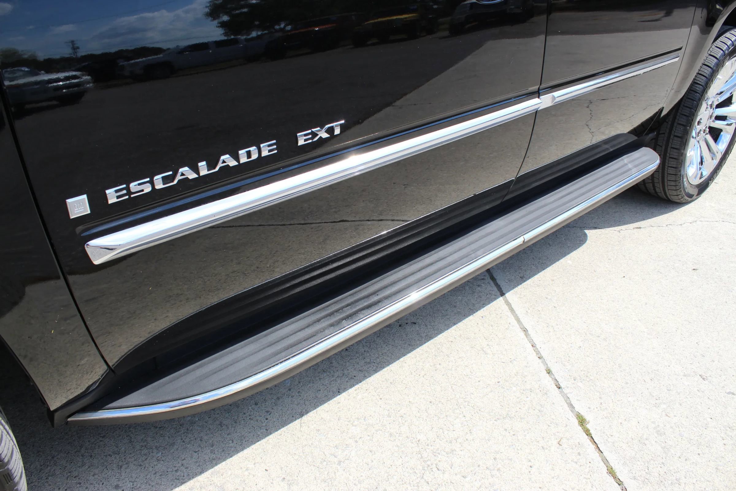 Used 2008 Cadillac Escalade EXT AWD/4WD image 10