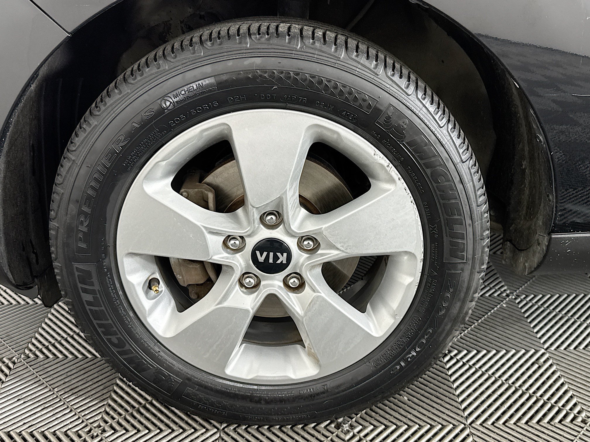 Used 2018 Kia Soul FWD image 34