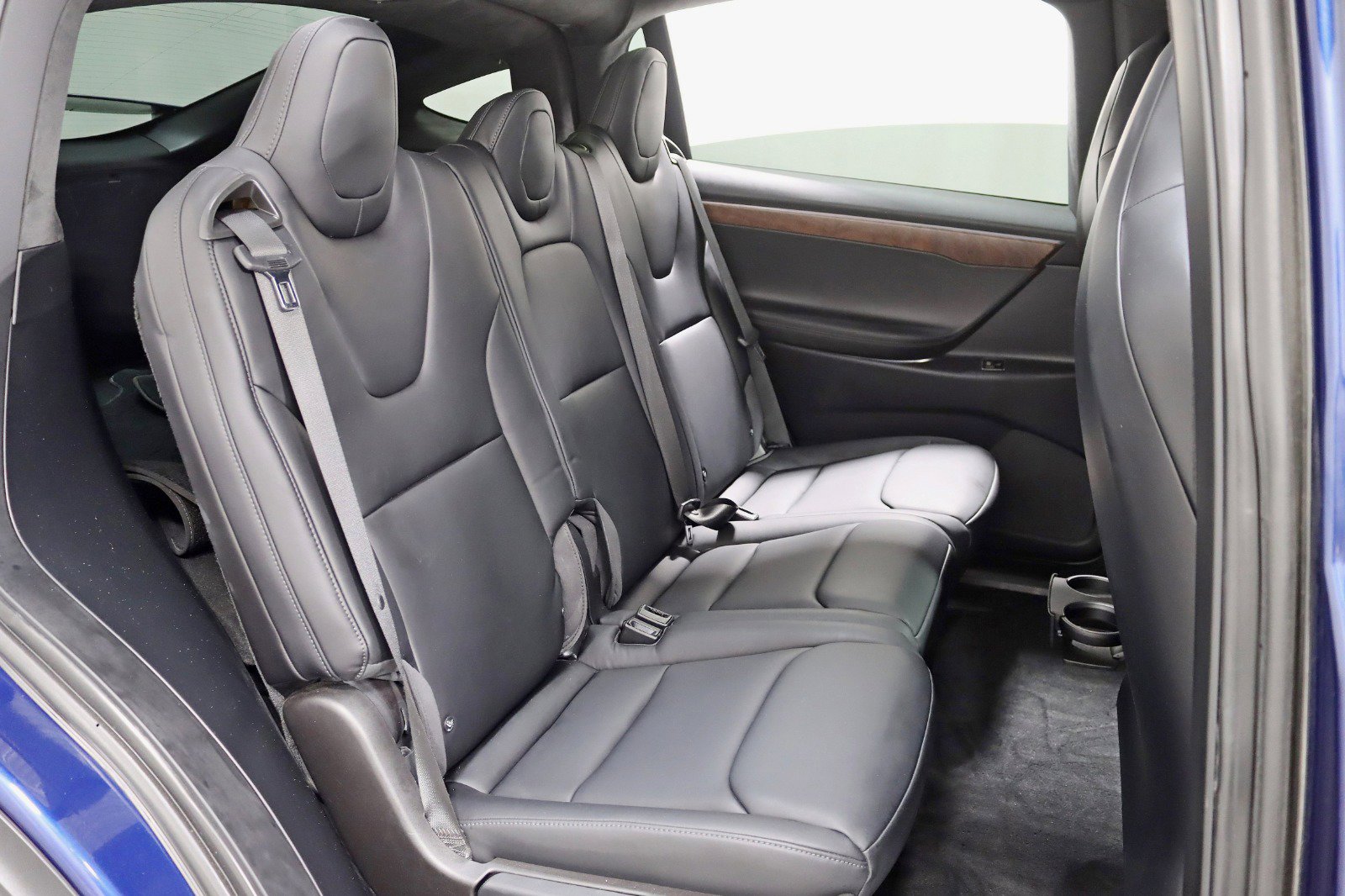 Used 2018 Tesla Model X 75D image 28