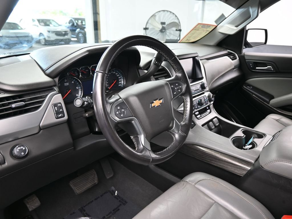 Used 2020 Chevrolet Suburban LT image 10
