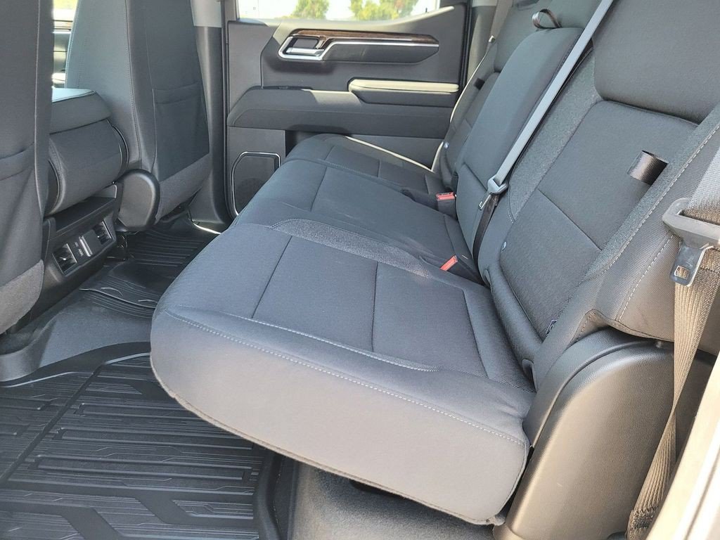 New 2026 GMC Sierra 1500 Elevation w/ Elevation Select Package AWD/4WD image 8