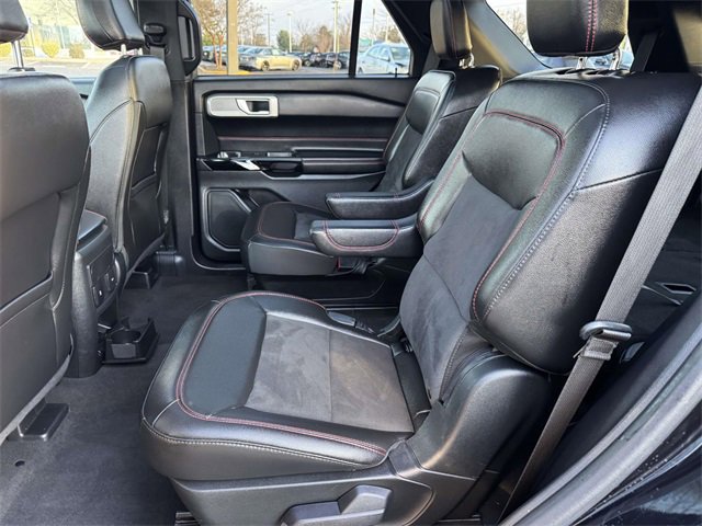 Used 2022 Ford Explorer ST-Line image 28