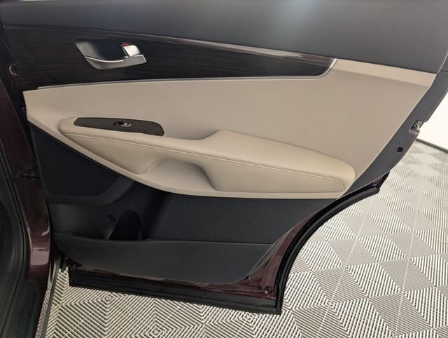 Used 2020 Kia Sorento LX image 29