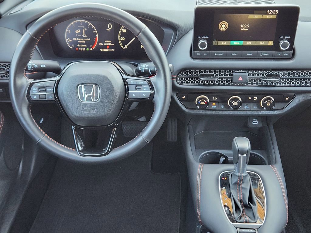 Used 2025 Honda HR-V Sport image 27