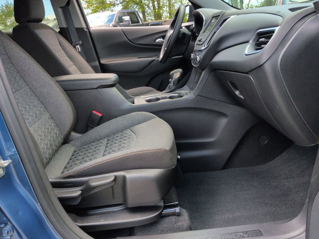 Used 2024 Chevrolet Equinox LT AWD/4WD image 23