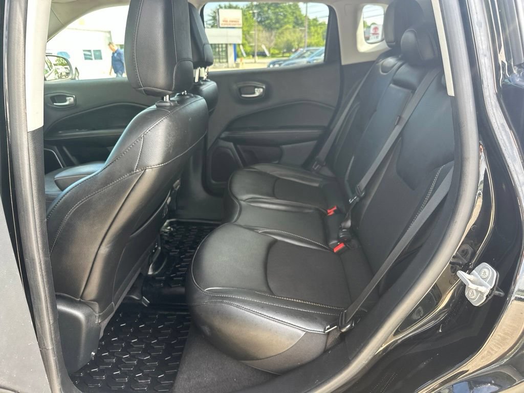 Used 2021 Jeep Compass Latitude w/ Convenience Group AWD/4WD image 31