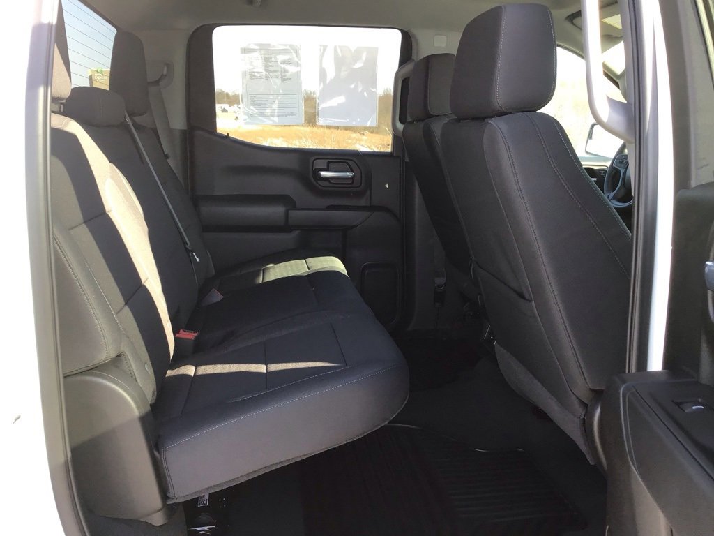 Used 2026 Chevrolet Silverado 1500 Custom Trail Boss w/ Turbomax Blackout Package image 16