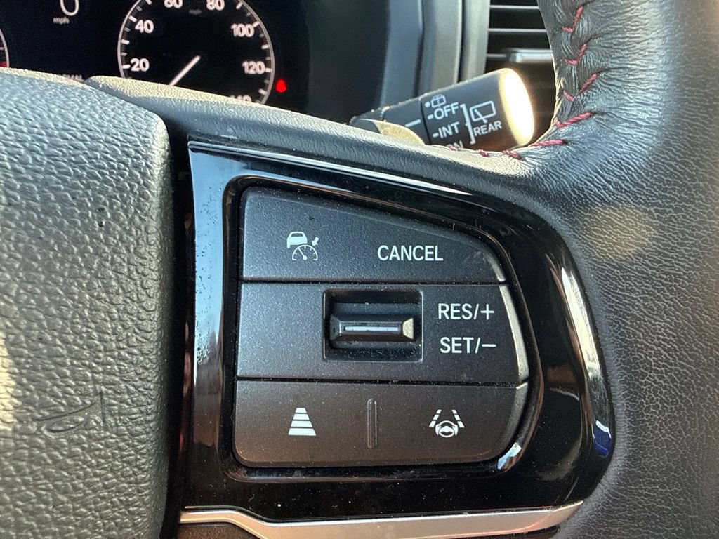 Used 2025 Honda Odyssey Sport-L image 23