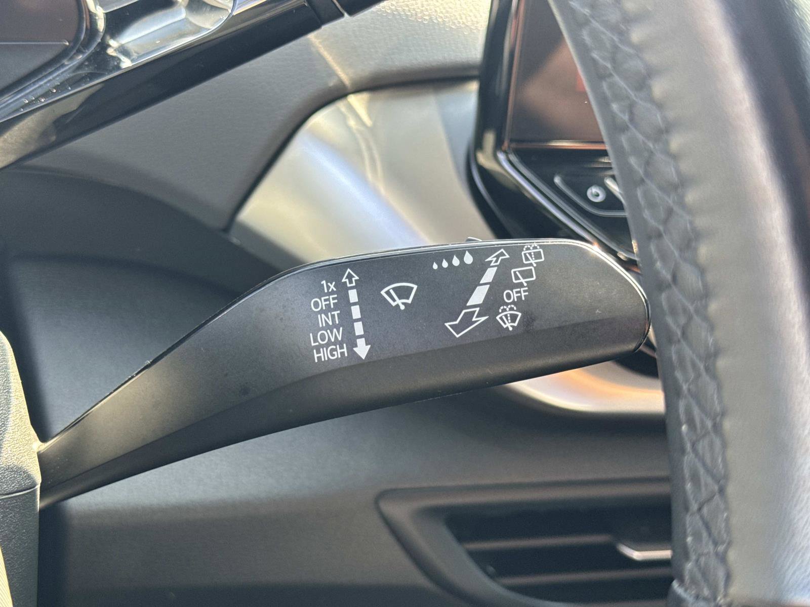 Used 2022 Volkswagen ID.4 Pro image 22