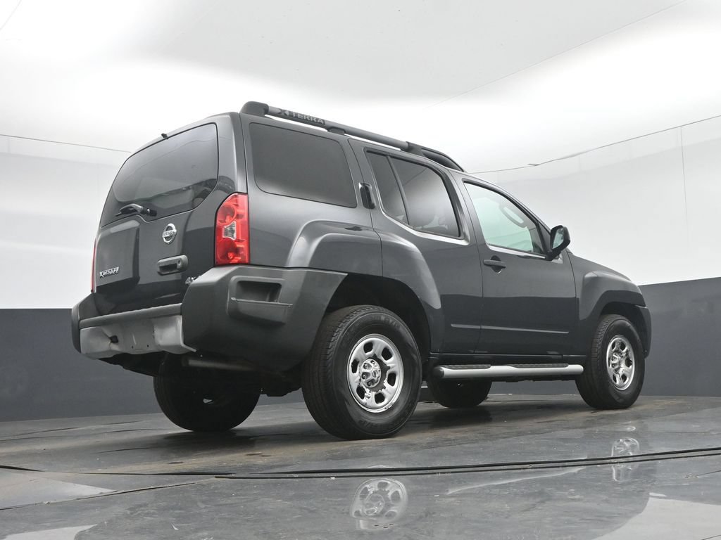 Used 2010 Nissan Xterra X AWD/4WD image 39