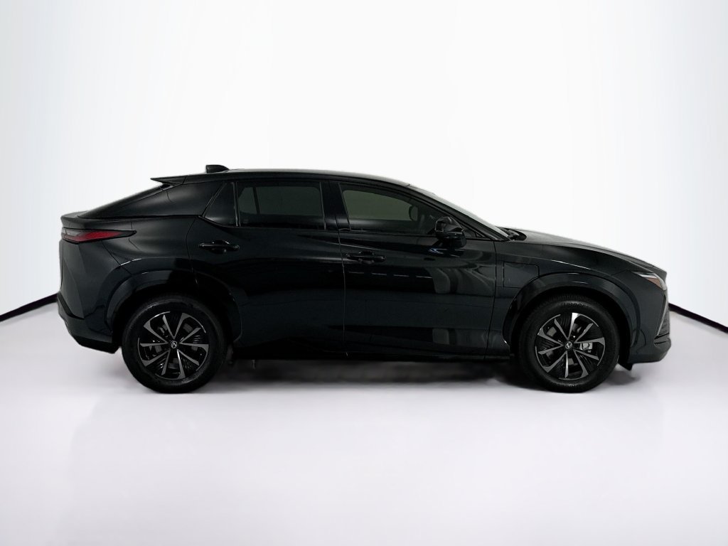 Used 2026 Lexus RZ 350e 2WD w/ Accessory Package (Z1) image 4