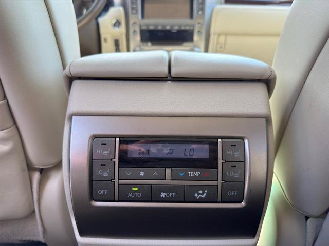 Used 2019 Lexus GX 460 Luxury AWD/4WD image 13