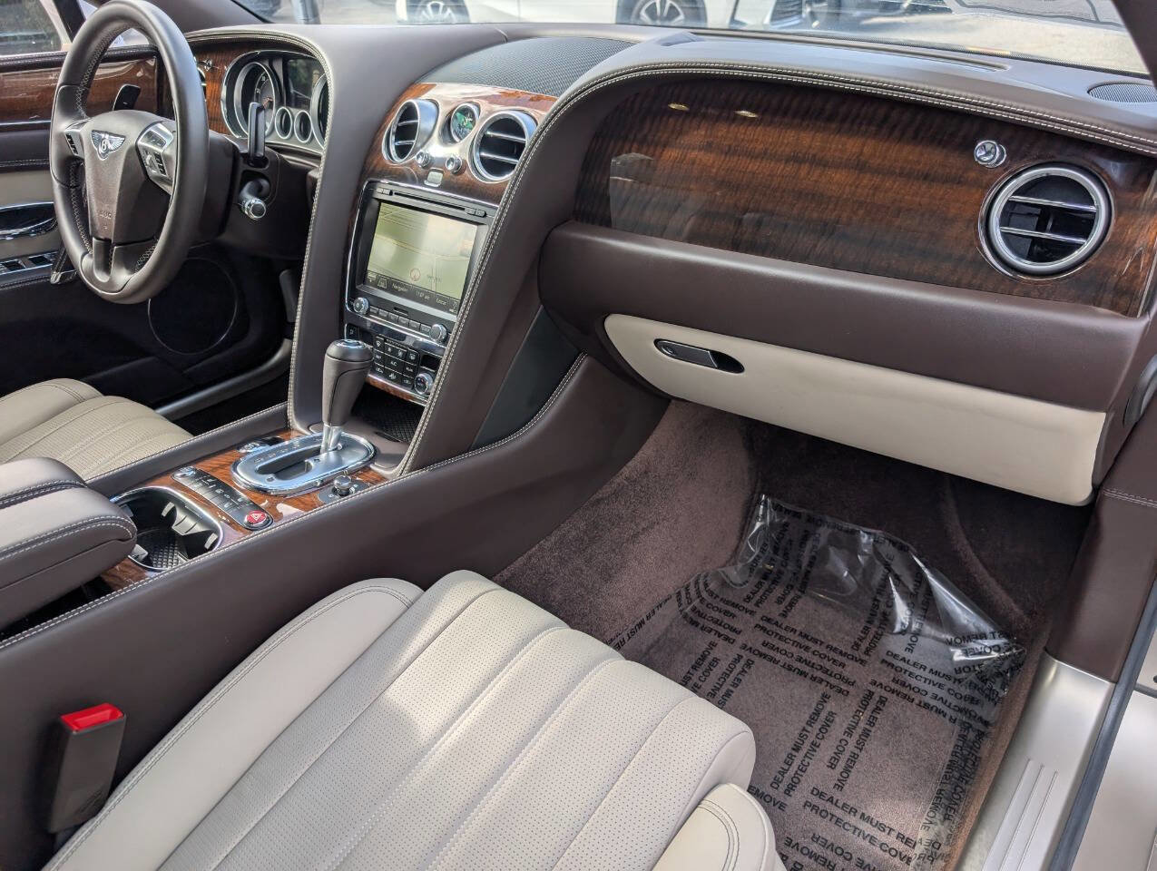 Used 2015 Bentley Flying Spur W12 AWD/4WD image 34