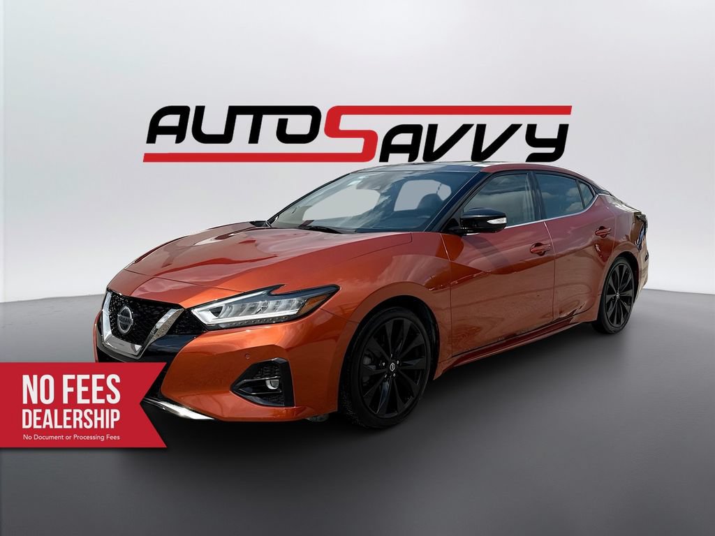 Used 2022 Nissan Maxima SR w/ Sport Mat Group FWD image 3