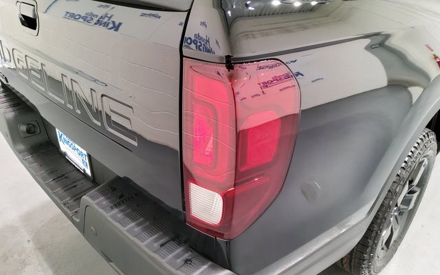 New 2026 Honda Ridgeline Black Edition image 10