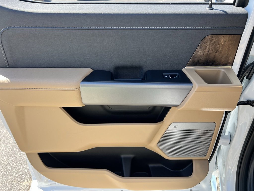 New 2026 Ford F250 Lariat image 16