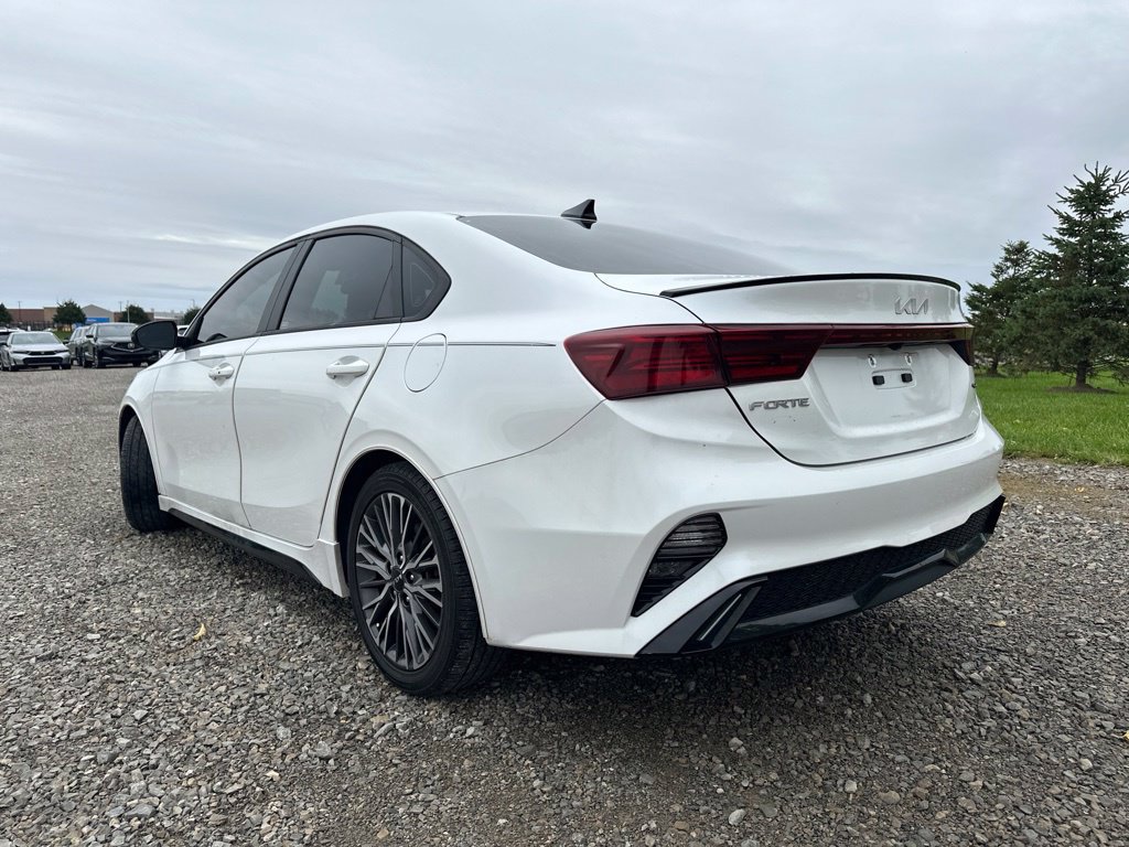 Used 2022 Kia Forte GT-Line w/ GT-Line Premium Package FWD image 9