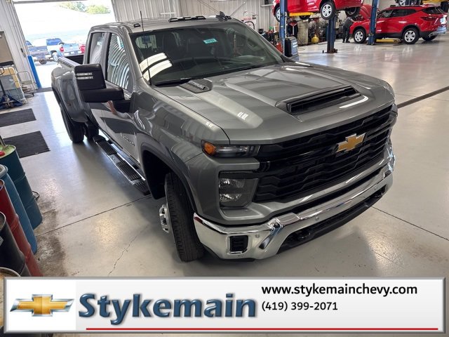 New 2026 Chevrolet Silverado 3500 W/T image 30