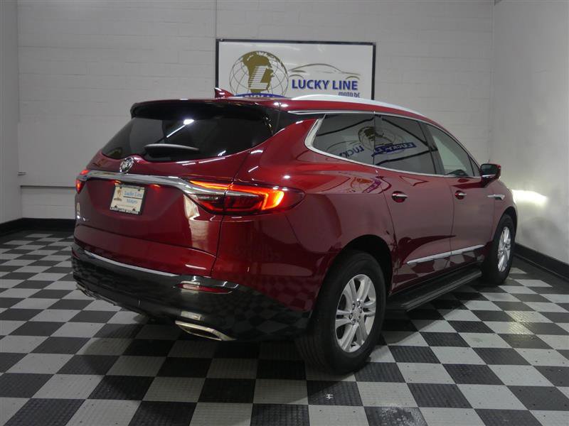 Used 2020 Buick Enclave Essence image 10
