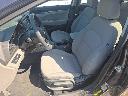 Used 2020 Hyundai Elantra SE FWD image 9