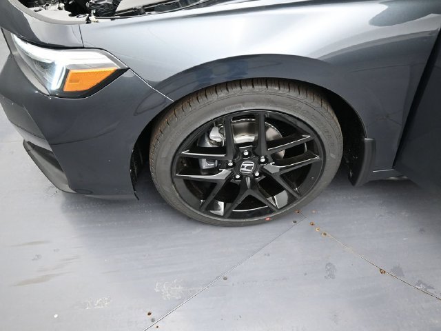 Used 2025 Honda Civic Sport image 38