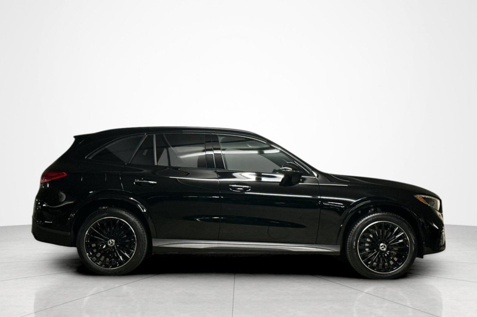 New 2026 Mercedes-Benz GLC 300 image 6