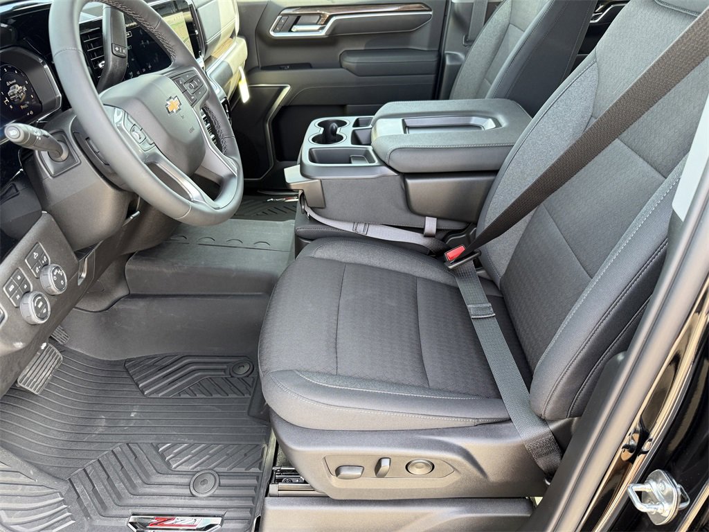 New 2026 Chevrolet Silverado 1500 LT w/ Z71 Off-Road Package image 10