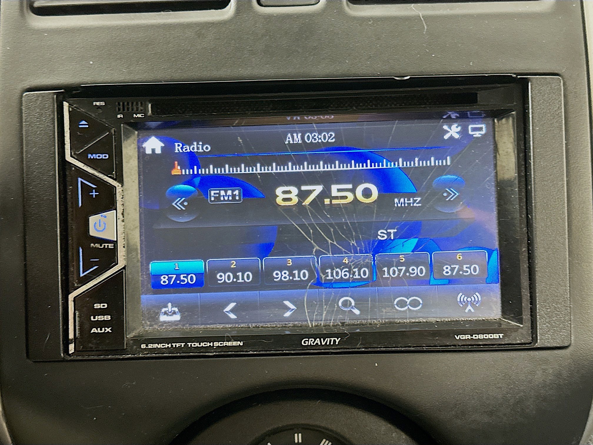 Used 2014 Nissan Versa Note S FWD image 19