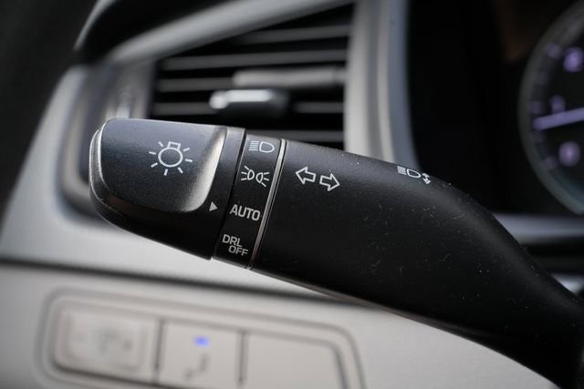Used 2018 Hyundai Sonata SE image 41