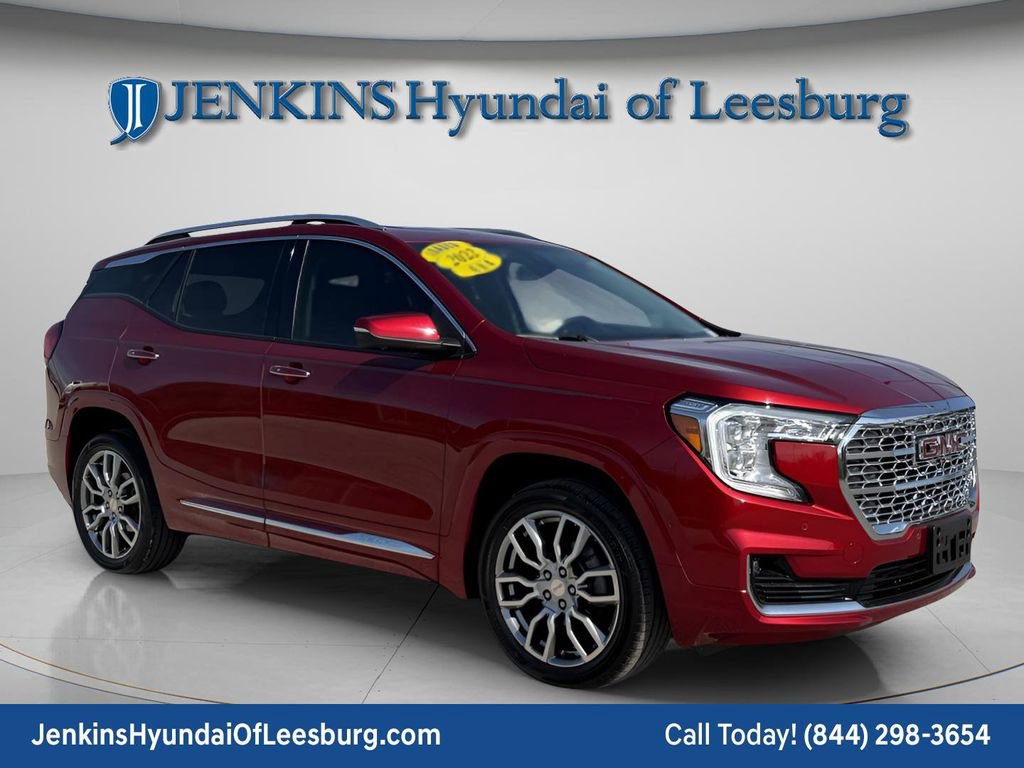 Used 2022 GMC Terrain Denali w/ Denali Premium Package