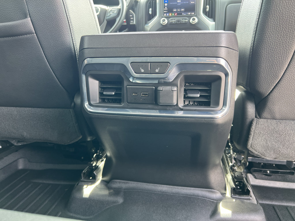 Certified 2023 GMC Sierra 3500 Denali w/ Denali Ultimate Package AWD/4WD image 28