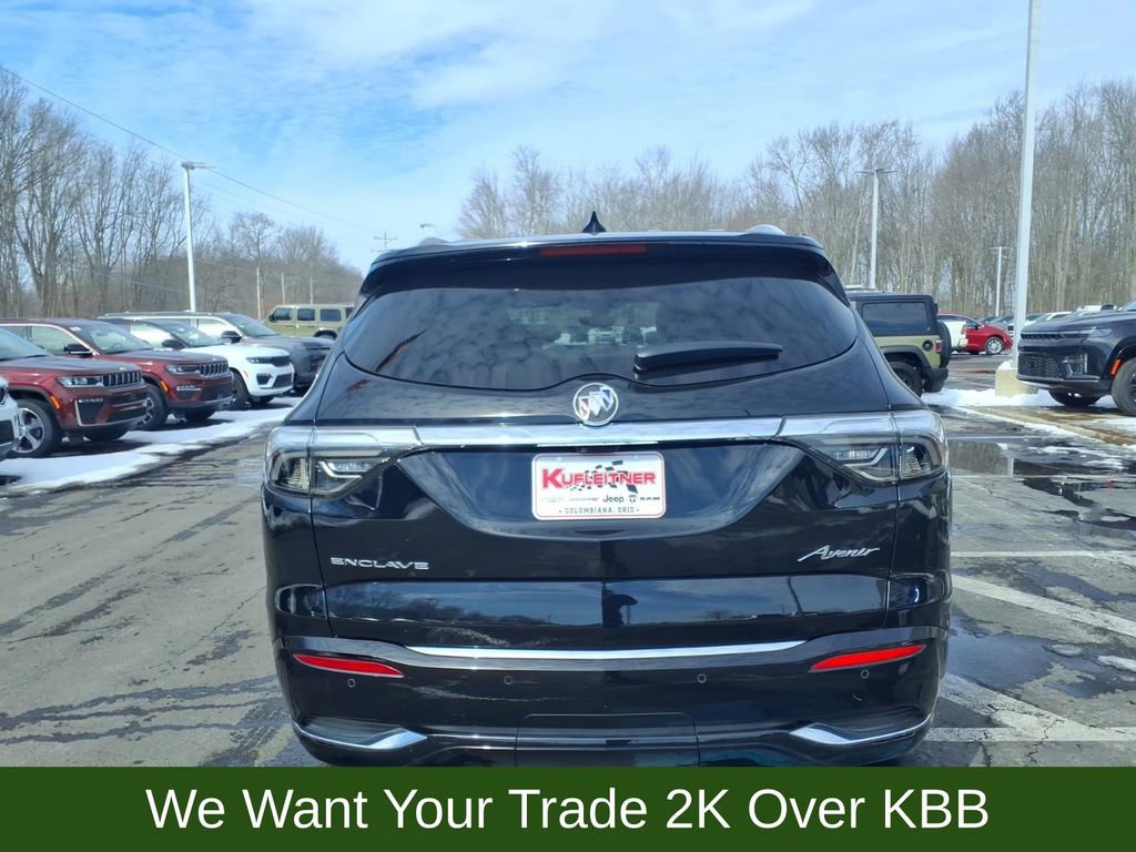 Used 2023 Buick Enclave Avenir w/ Avenir Technology Package image 8