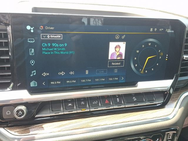 Used 2023 Chevrolet Silverado 1500 RST image 12