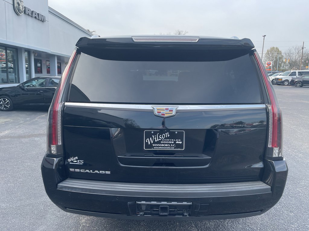 Used 2018 Cadillac Escalade ESV Luxury AWD/4WD image 6