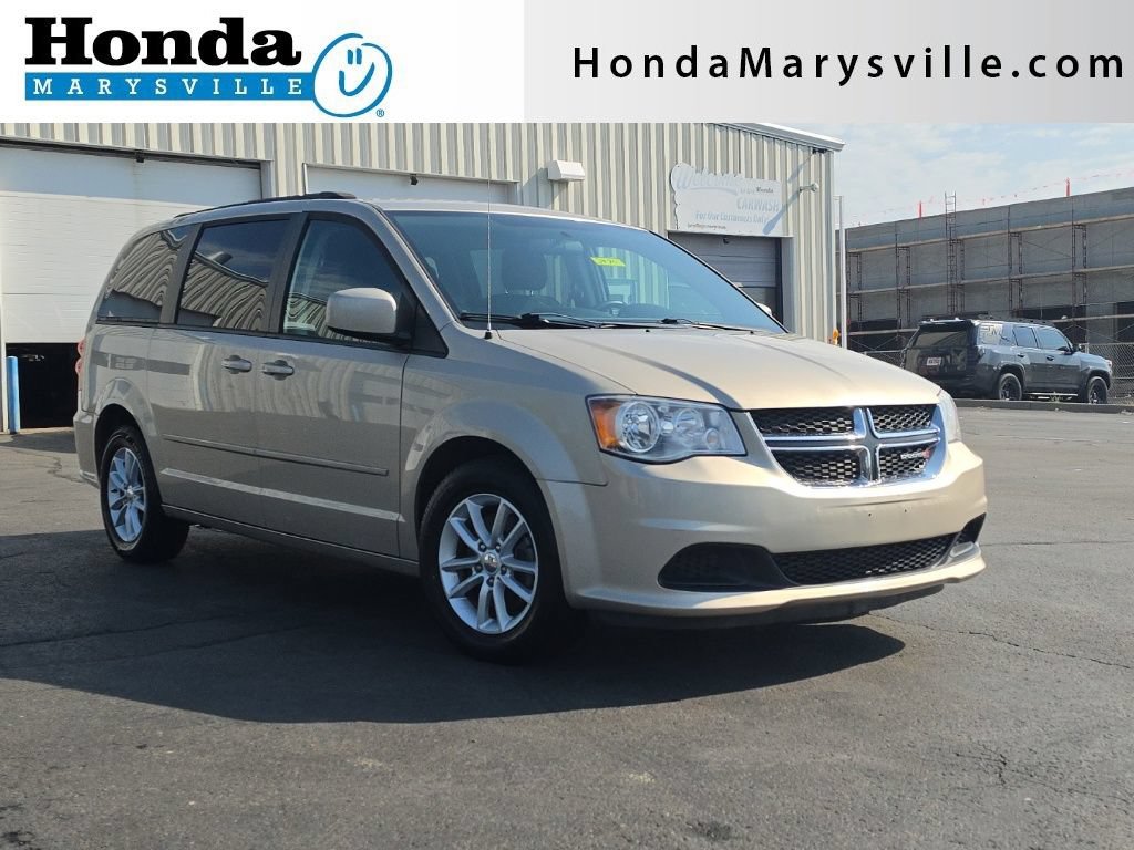 Used 2015 Dodge Grand Caravan SXT w/ Rear Park Assist Package FWD image 1