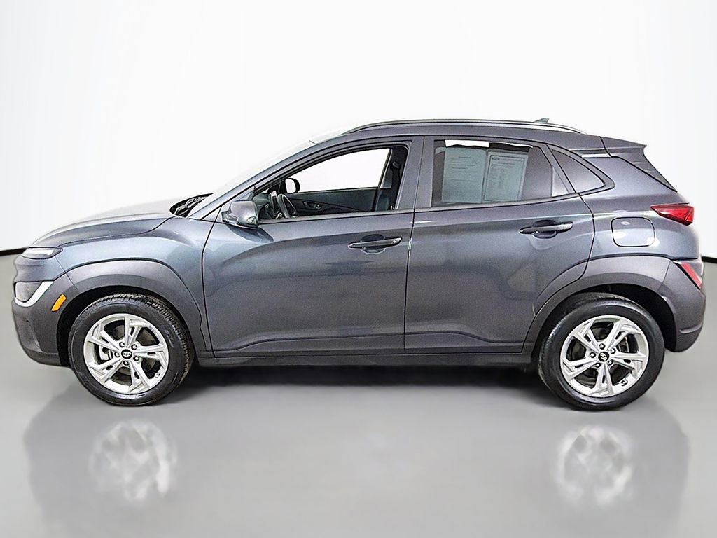 Used 2022 Hyundai Kona SEL image 11