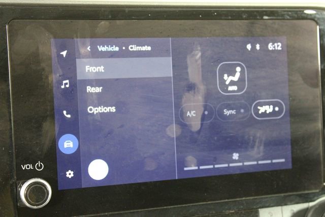 Used 2023 Toyota Highlander XLE image 37