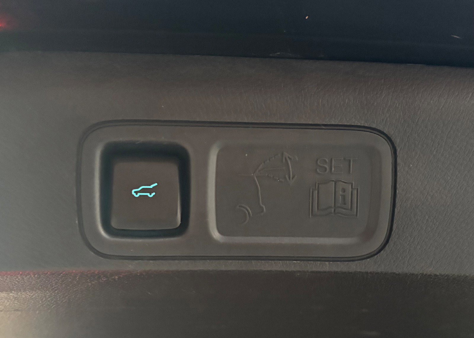 Certified 2024 Ford Expedition Max Limited AWD/4WD image 9