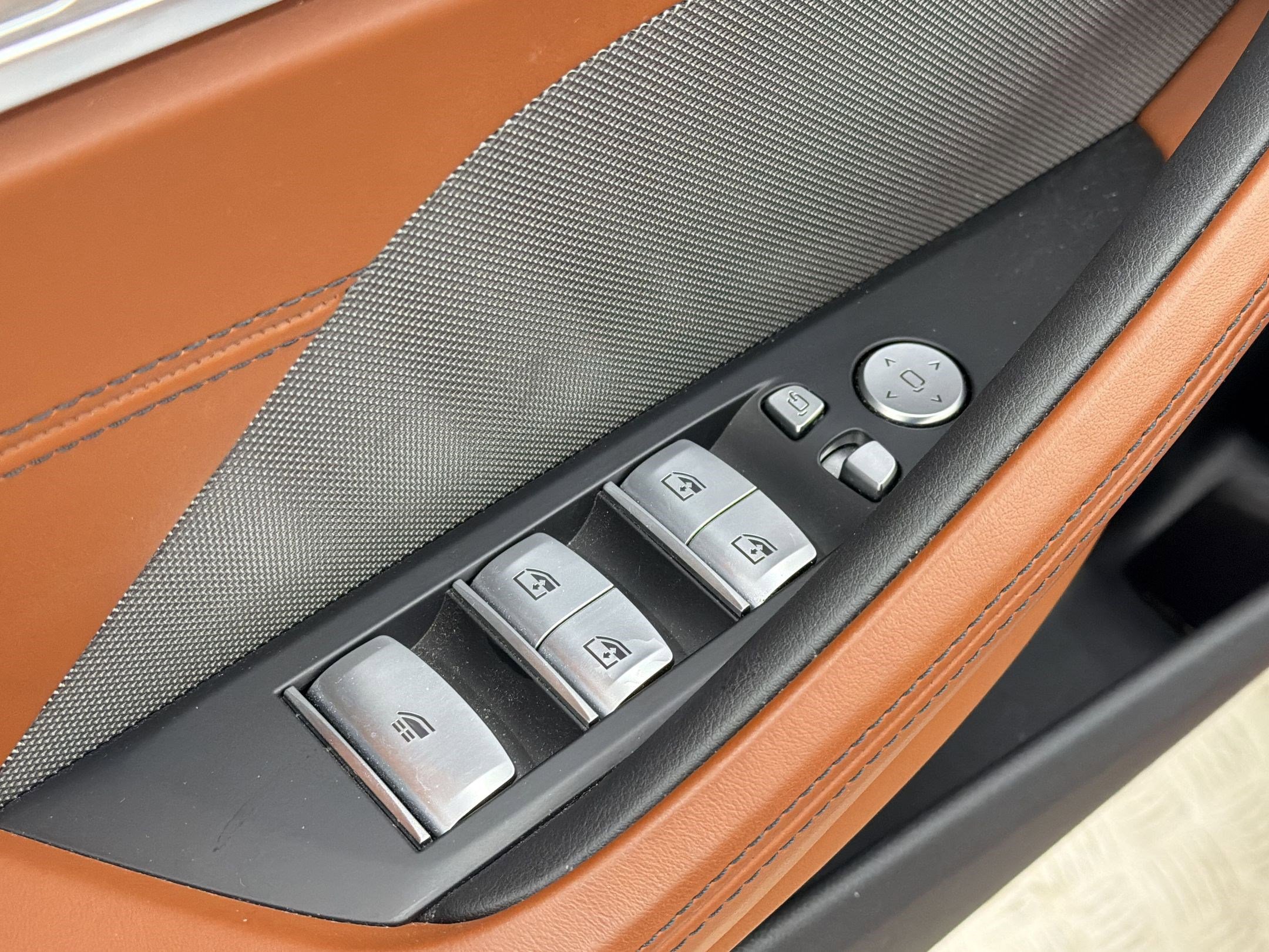 Used 2024 BMW M850i xDrive Convertible w/ M Sport Professional Package image 20