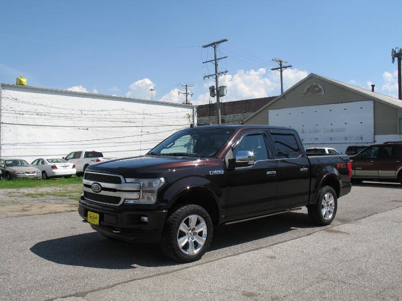 Used 2018 Ford F150 Platinum w/ Equipment Group 701A Luxury AWD/4WD image 3